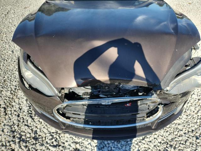 Photo 11 from auction – 2013 TESLA MODEL S with VIN 5YJSA1CP9DFP07397