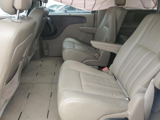 Photo 10 from auction – 2016 CHRYSLER TOWN & COU with VIN 2C4RC1BG8GR288218