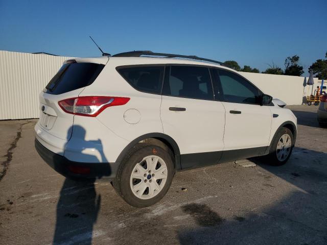 Zdjęcie 3 z aukcji – 2015 FORD ESCAPE S z VIN 1FMCU0F77FUA81601