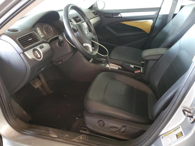 Photo 7 from auction – 2012 VOLKSWAGEN PASSAT SE with VIN 1VWBP7A31CC097571