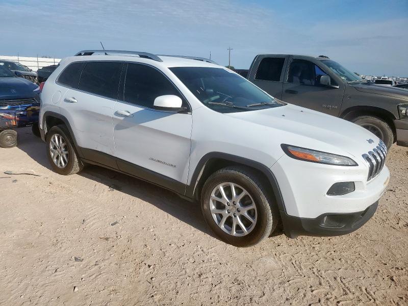 Photo 4 from auction – 2018 JEEP CHEROKEE L with VIN 1C4PJLCB1JD558623