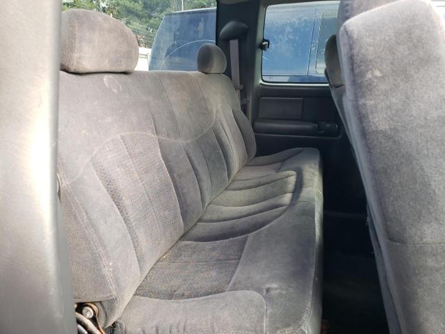 Photo 10 from auction – 2000 CHEVROLET SILVERADO with VIN 1GCEK19V8YE266577