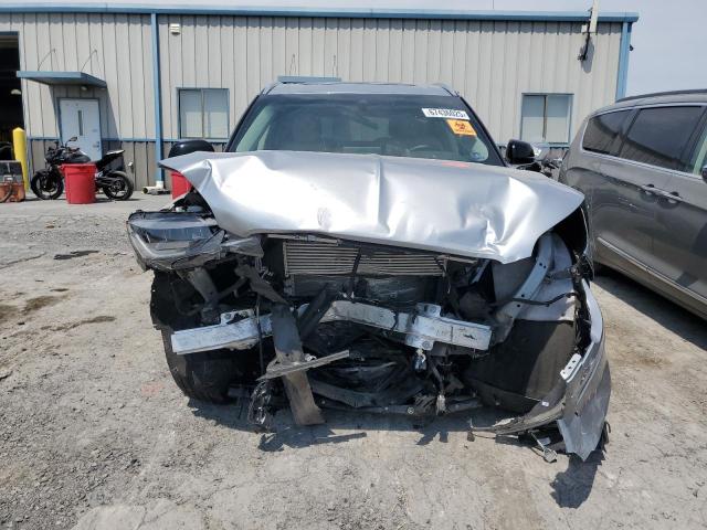 Photo 5 from auction – 2023 LINCOLN AVIATOR with VIN 5LM5J6XC6PGL03123