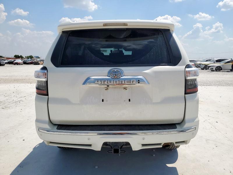 Photo 6 from auction – 2015 TOYOTA 4RUNNER SR with VIN JTEBU5JR7F5265822