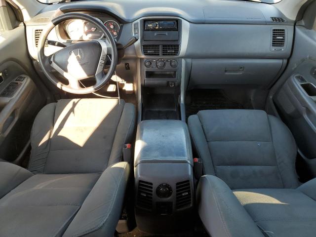 Photo 8 from auction – 2006 HONDA PILOT LX with VIN 2HKYF18126H524749