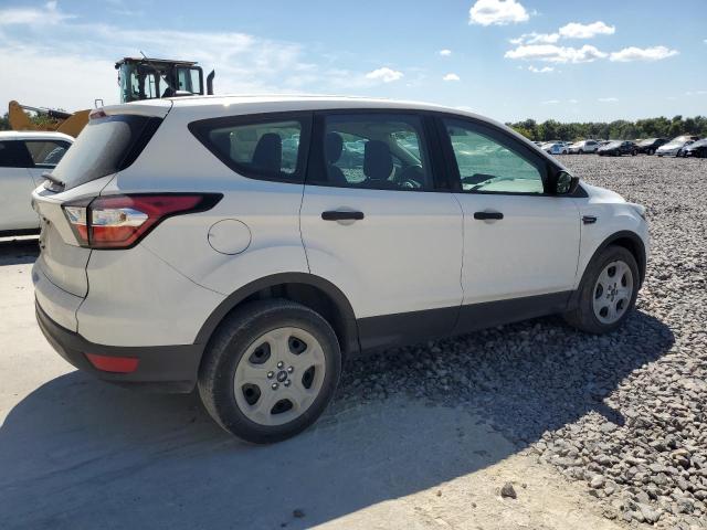 Photo 3 from auction – 2018 FORD ESCAPE S with VIN 1FMCU0F73JUB42998