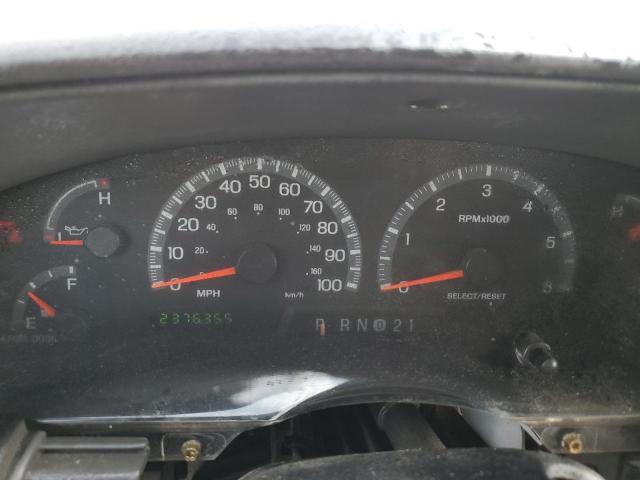 Photo 9 from auction – 2002 FORD F150 with VIN 1FTRX08L82KD07182