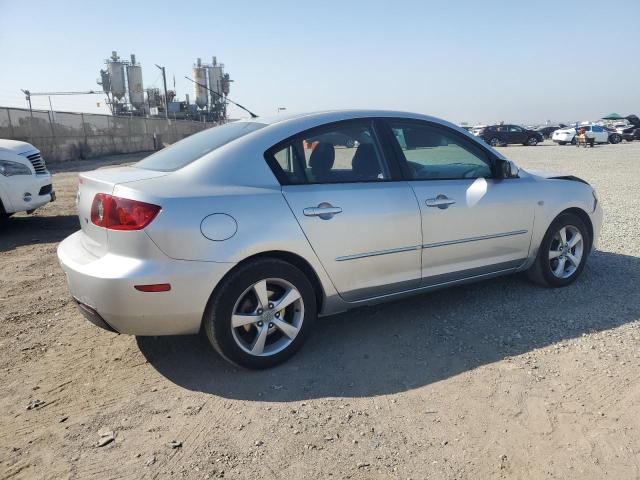 Photo 3 from auction – 2006 MAZDA 3 I with VIN JM1BK32G561472079