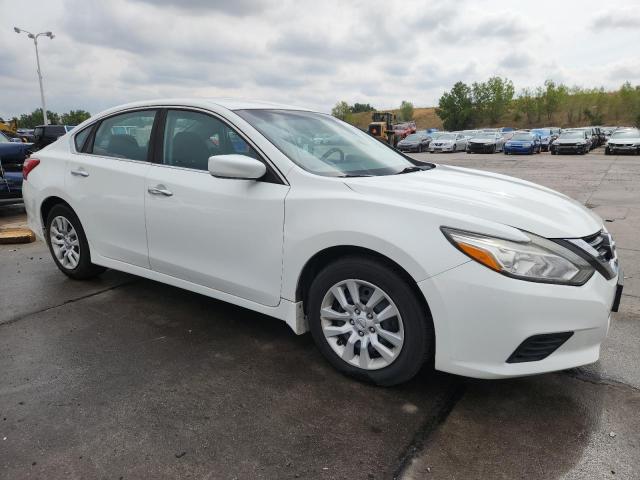 Photo 4 from auction – 2016 NISSAN ALTIMA 2.5 with VIN 1N4AL3AP9GN354515
