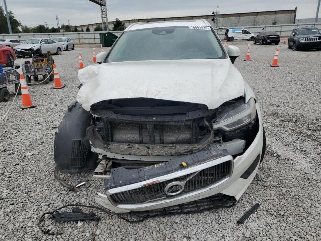 Photo 5 from auction – 2018 VOLVO XC60 T5 MO with VIN YV4102RKXJ1085202