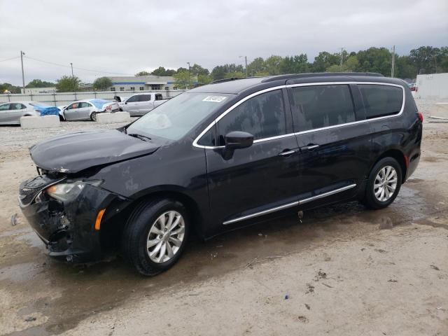 CHRYSLER PACIFICA T 2017 with VIN 2C4RC1BG9HR569199 - Photo from auction