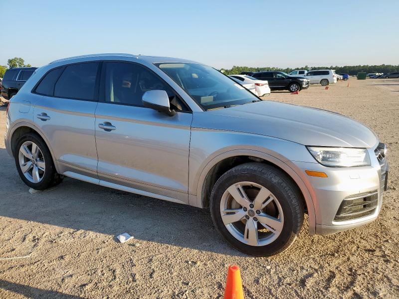 Photo 4 from auction – 2018 AUDI Q5 PREMIUM with VIN WA1ANAFY0J2011959