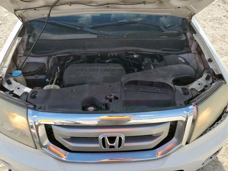 Photo 12 from auction – 2011 HONDA PILOT TOURING with VIN 5FNYF3H98BB029742