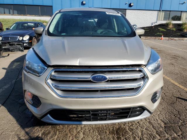 Photo 5 from auction – 2017 FORD ESCAPE SE with VIN 1FMCU0GD0HUD27573