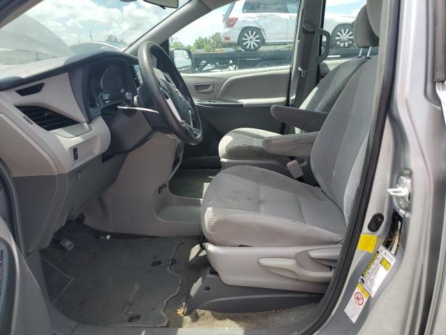 Photo 7 from auction – 2018 TOYT SIENNA L with VIN 5TDZZ3DC7JS949711