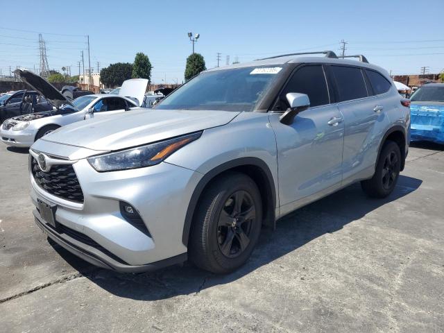 TOYOTA HIGHLANDER 2022 z numerem VIN 5TDZZRAH9NS125248 - Zdjęcie z aukcji