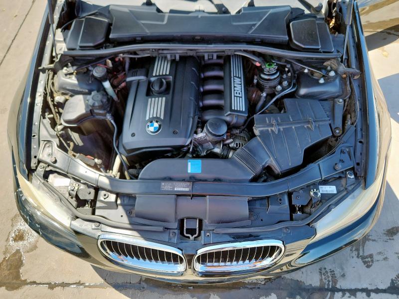 Photo 11 from auction – 2011 BMW 328I with VIN WBAPH7G57BNM57523