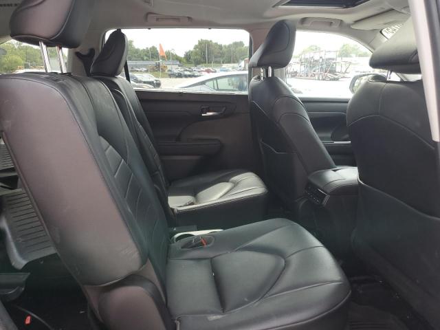 Photo 11 from auction – 2020 TOYOTA HIGHLANDER with VIN 5TDGZRBH5LS019513