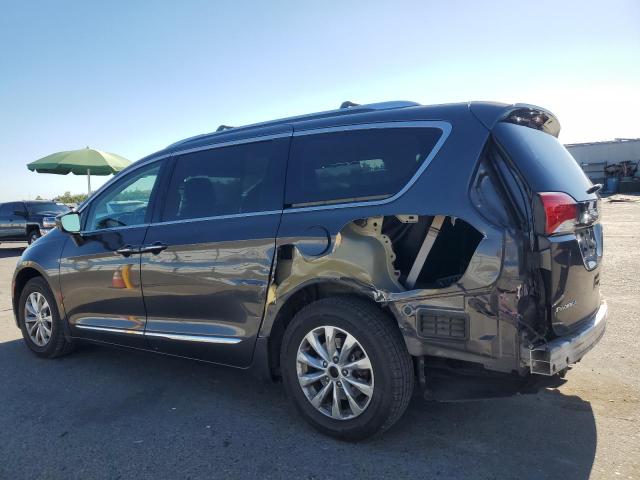 Photo 2 from auction – 2019 CHRYSLER PACIFICA TOURING L with VIN 2C4RC1BG8KR526285