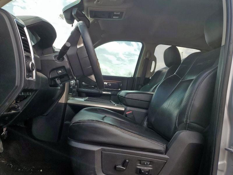 Photo 7 from auction – 2015 RAM 1500 LARAM with VIN 1C6RR6NM7FS578001