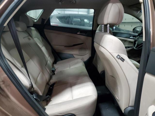 Photo 11 from auction – 2017 HYUNDAI TUCSON with VIN KM8J3CA45HU275345