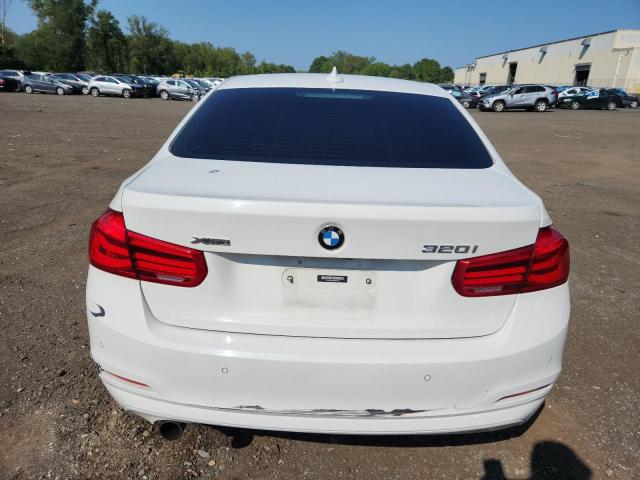 Photo 6 from auction – 2017 BMW 320 XI with VIN WBA8A3C35HK692616