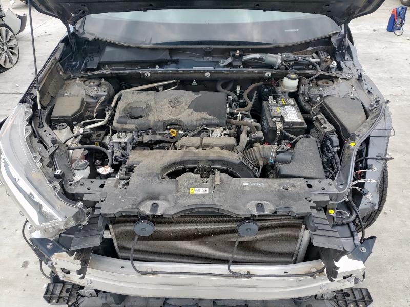 Photo 12 from auction – 2019 TOYOTA RAV4 XLE with VIN JTMW1RFV1KD015844