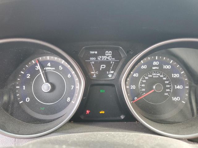 Photo 9 from auction – 2013 HYUNDAI ELANTRA GL with VIN 5NPDH4AE4DH337940