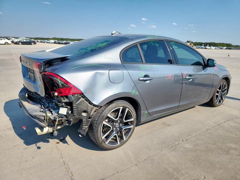 Photo 3 from auction – 2017 VOLVO S60 T5 with VIN YV126MFL8H2438419