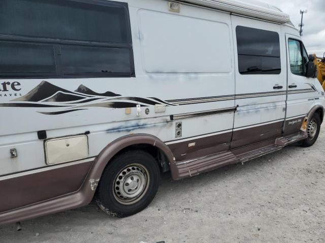 Photo 9 from auction – 2005 SPRINTER SPRINTER with VIN WD2PD744745657510