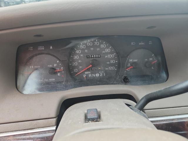 Photo 9 from auction – 2004 MERCURY GRAND MARQ with VIN 2MEFM74W34X672498