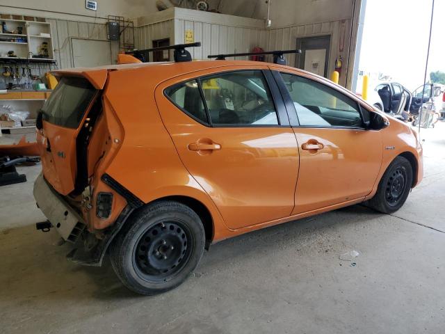 Photo 3 from auction – 2016 TOYOTA PRIUS C with VIN JTDKDTB32G1115953
