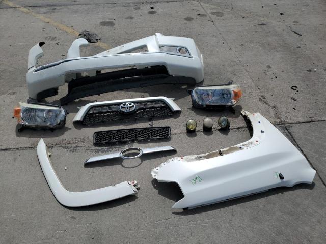 Photo 13 from auction – 2010 TOYOTA 4RUNNER SR with VIN JTEBU5JR1A5014285