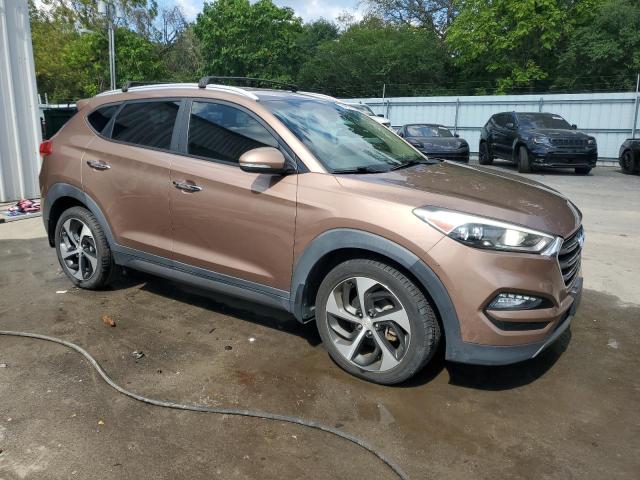 Photo 4 from auction – 2016 HYUNDAI TUCSON with VIN KM8J33A29GU252096