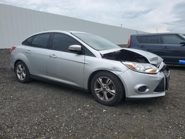 Photo 4 from auction – 2014 FORD FOCUS with VIN 1FADP3F20EL457815