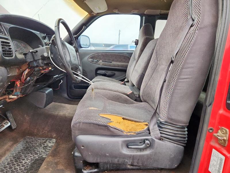 Photo 7 from auction – 2000 DODGE RAM 1500 with VIN 3B7HC13YXYG163246