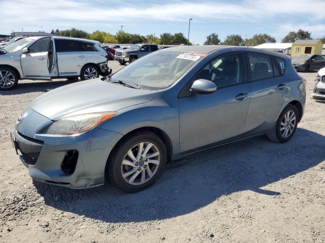 MAZDA 3 I 2013 with VIN JM1BL1MP5D1785161 - Photo from auction