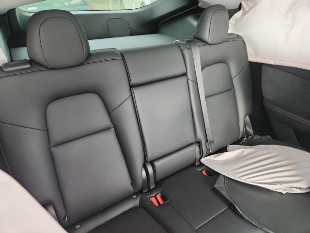 Photo 10 from auction – 2025 TESLA MODEL Y with VIN 7SAYGDEE9SA366490