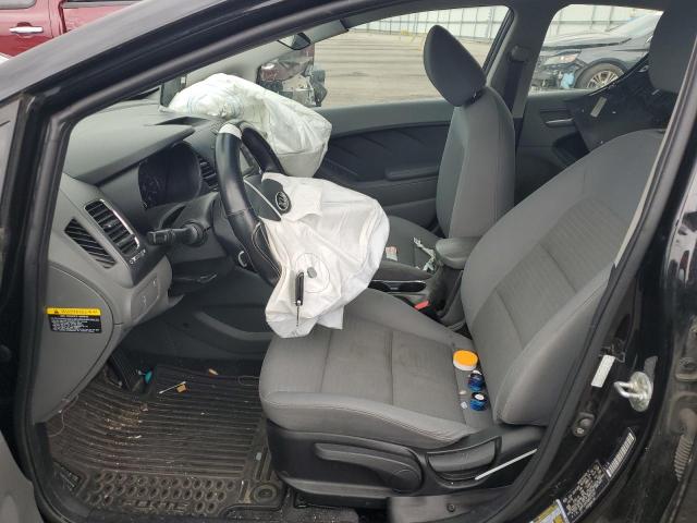Photo 7 from auction – 2017 KIA FORTE LX with VIN 3KPFL4A70HE071237