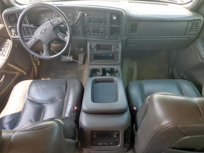 Photo 8 from auction – 2005 CHEVROLET SILVERADO with VIN 1GCHK23275F895450