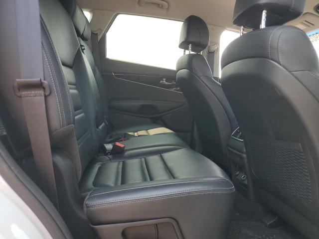 Photo 11 from auction – 2017 KIA SORENTO LX with VIN 5XYPGDA38HG283456