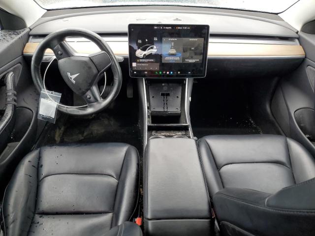 Photo 8 from auction – 2018 TESLA MODEL 3 with VIN 5YJ3E1EA8JF039461