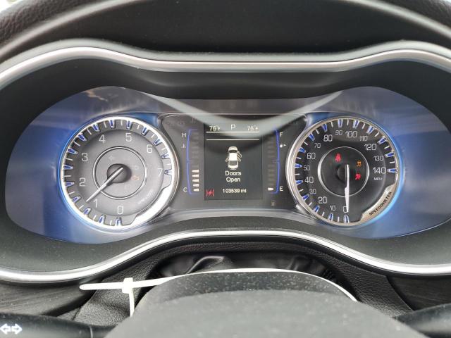 Photo 9 from auction – 2015 CHRYSLER 200 LIMITE with VIN 1C3CCCAB7FN729179