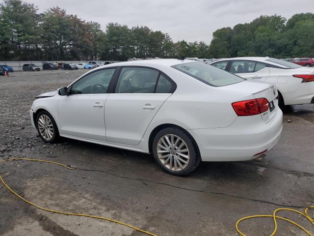 Photo 2 from auction – 2014 VOLKSWAGEN JETTA SEL with VIN 3VWL17AJ4EM422302