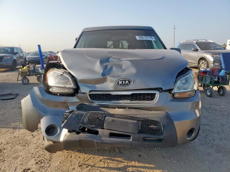 Photo 5 from auction – 2011 KIA SOUL + with VIN KNDJT2A21B7328514