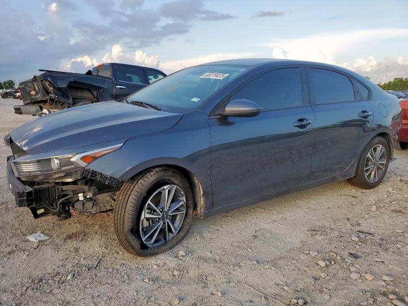 KIA FORTE LX 2023 with VIN 3KPF24AD7PE633786 - Photo from auction