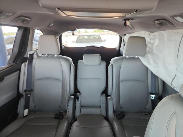 Photo 10 from auction – 2018 HONDA ODYSSEY EX with VIN 5FNRL6H76JB015799