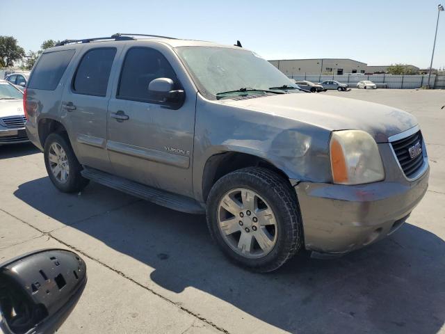 Photo 4 from auction – 2008 GMC YUKON with VIN 1GKFC13028R220755