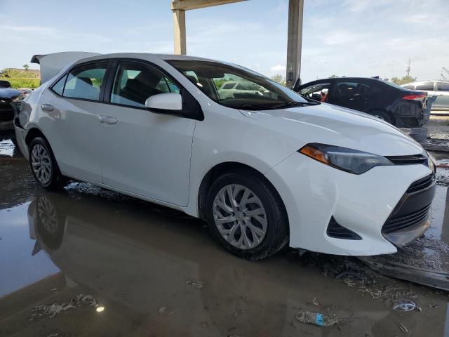 Photo 4 from auction – 2018 TOYOTA COROLLA L with VIN 2T1BURHE7JC101609