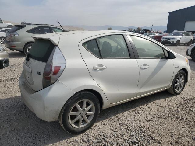 Photo 3 from auction – 2013 TOYOTA PRIUS C with VIN JTDKDTB33D1051272